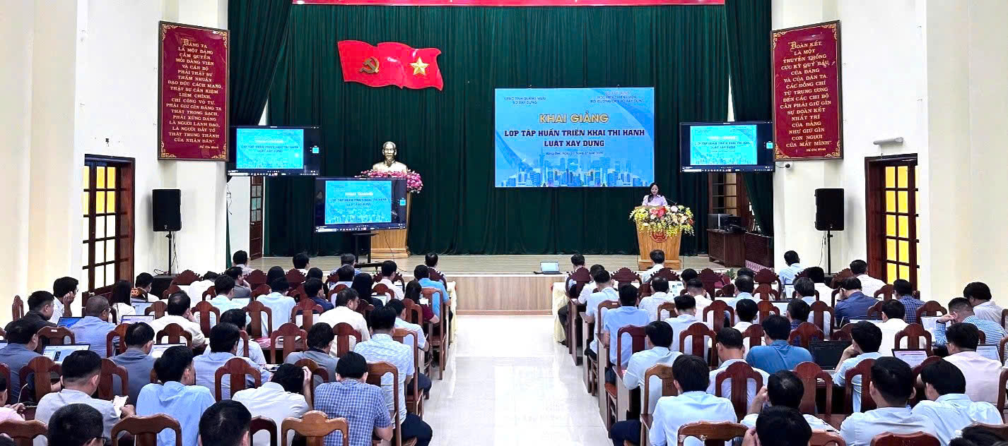 Quảng Ngãi: Tập huấn và tháo gỡ vướng mắc trong việc triển khai Luật Xây dựng mới
